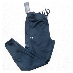 BRAND NEW Under Armour Woman’s Cold Gear Run Pant